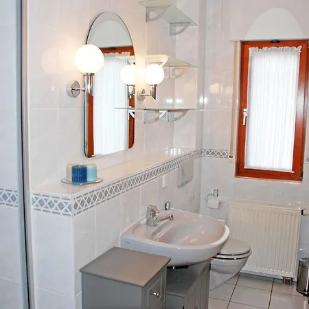 Gaestehaus Kapitaen Winston * Lauterbach (Rugen)