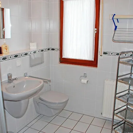 Gaestehaus Kapitaen Winston * Lauterbach (Rugen)