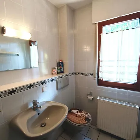 Διαμέρισμα Gaestehaus Kapitaen Winston Lauterbach (Rugen)