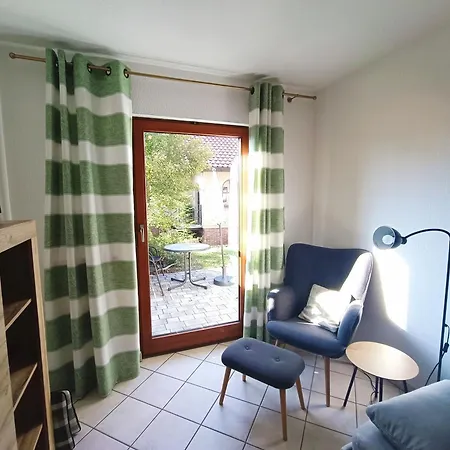 Gaestehaus Kapitaen Winston Apartment Lauterbach (Rugen)